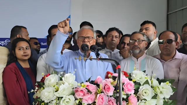 দেশের অর্থ লুটে বিদেশে বিলাসী জীবন কাটাচ্ছেন ফ্যাসিবাদের দোসররা: রিজভী