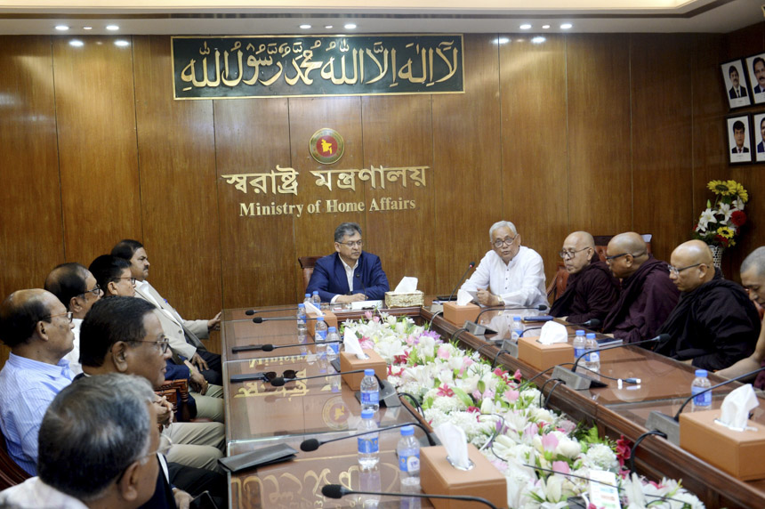 প্রবারণা পূর্ণিমা ও কঠিন চীবর দান উৎসবে সর্বোচ্চ নিরাপত্তার আশ্বাস স্বরাষ্ট্রমন্ত্রীর